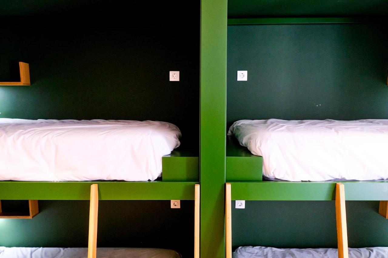 Mid-Atlantic Boutique Hostel Angra do Heroísmo Esterno foto