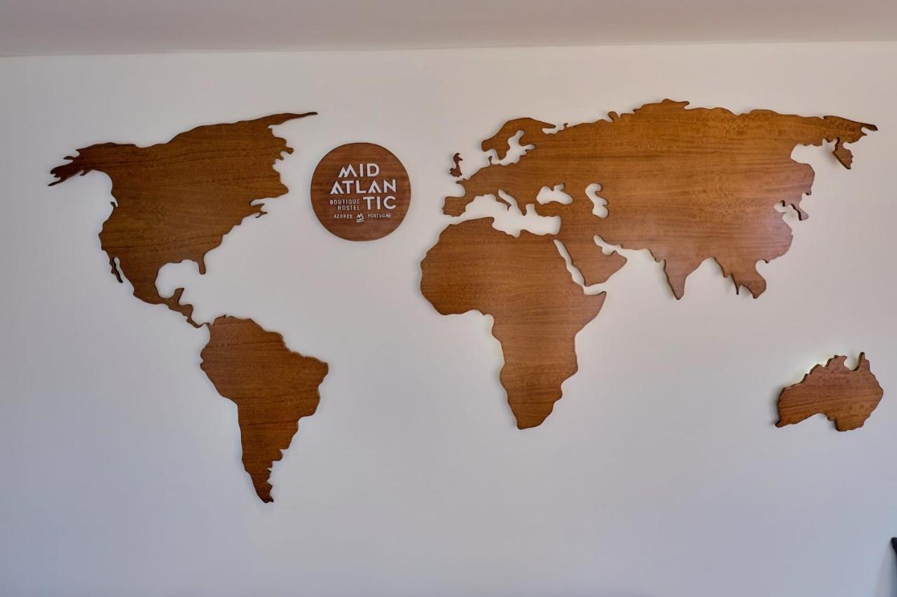 Mid-Atlantic Boutique Hostel Angra do Heroísmo Esterno foto