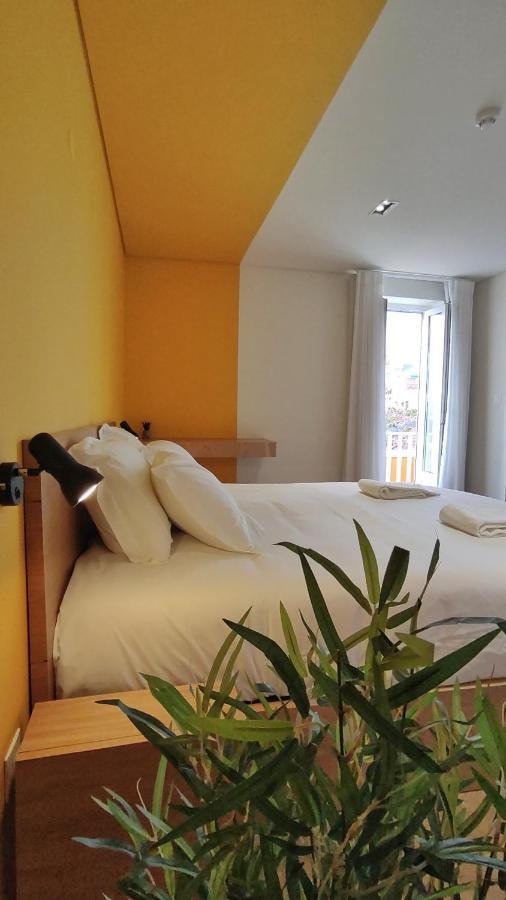 Mid-Atlantic Boutique Hostel Angra do Heroísmo Esterno foto