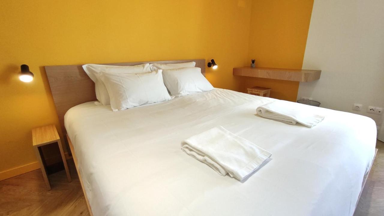 Mid-Atlantic Boutique Hostel Angra do Heroísmo Esterno foto
